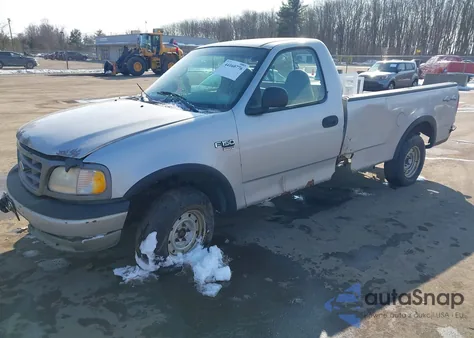 2000 Ford F-150 Work Series/Xl/Xlt from USA, damaged, VIN 1FTRF18W8YNA61907